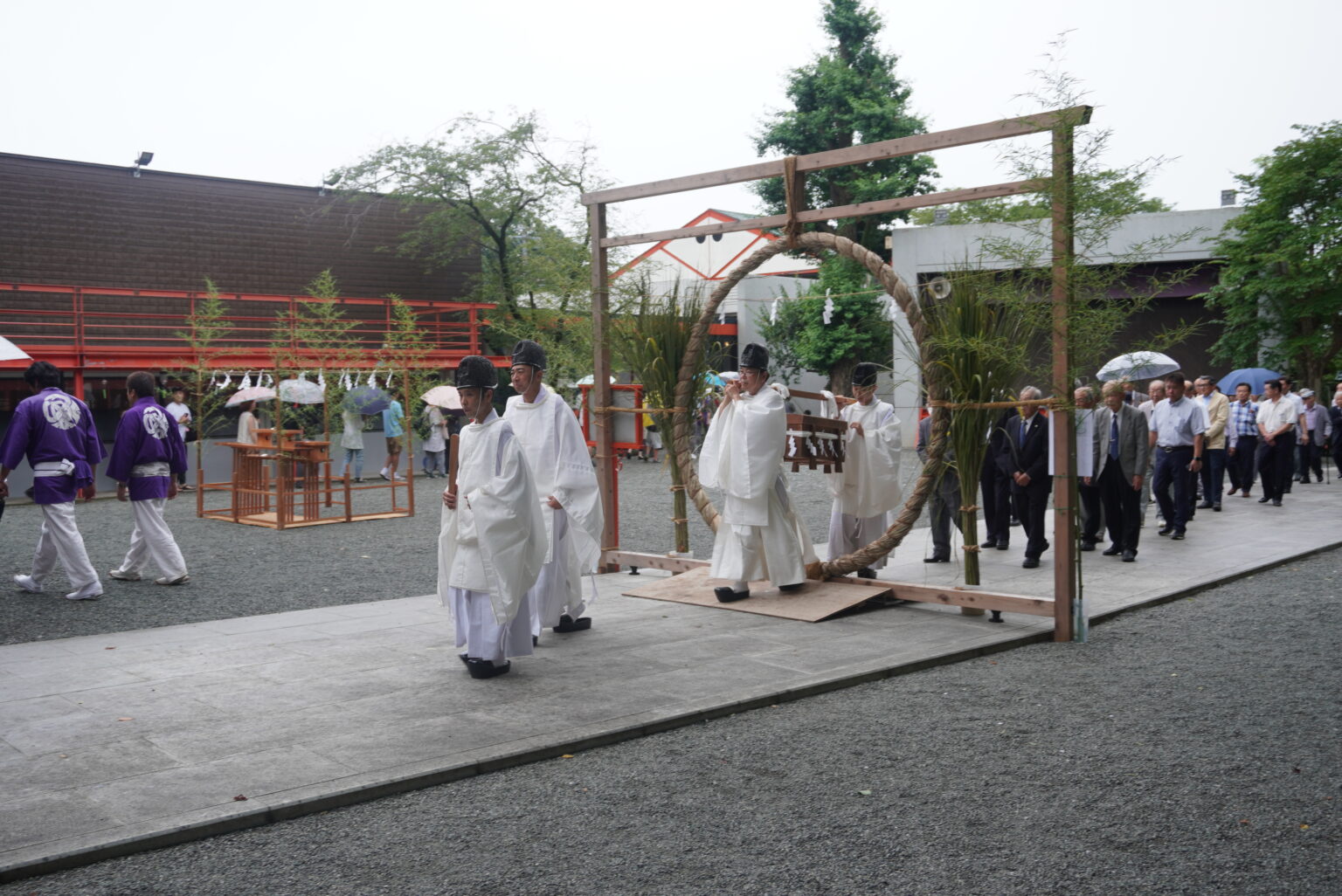 令和6年夏越大祓式・茅の輪くぐり神事 | 【公式】座間郷総鎮守 鈴鹿明神社