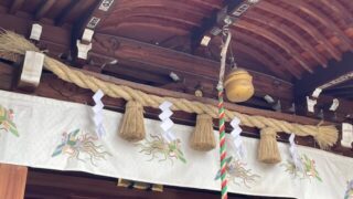注連縄の更新 | 【公式】座間郷総鎮守 鈴鹿明神社